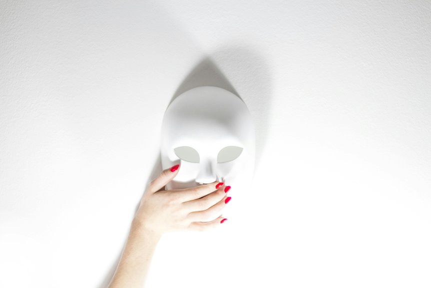 revealing online hidden insights
